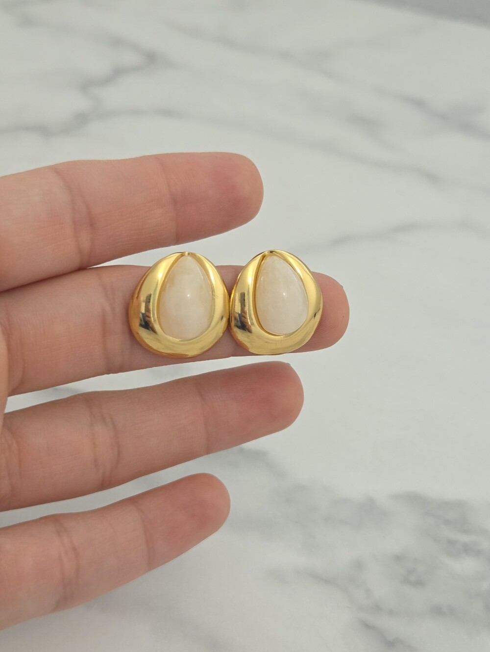 Stainless Steel Gold Tear Drop Earrings White Marble Resin Chic Minimalist - Picture 9 of 14